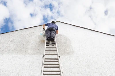 Peinture extérieure à Mazet-Saint-Voy — façades et ravalement
